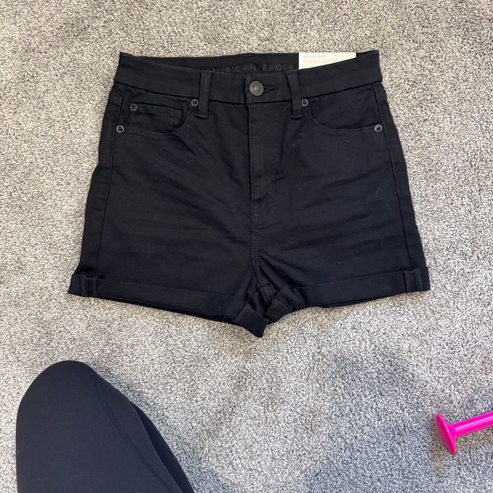 American Eagle Outfitters Black Curvy High-Rise Shortie Jean Shorts Size 6 (28W)